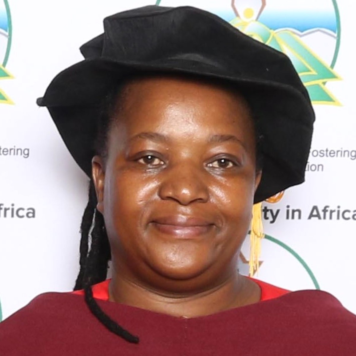 Dr Hellen Venganai