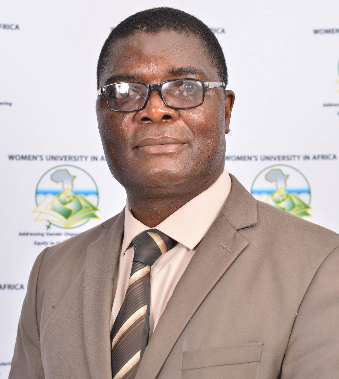 Dr Simbayi Gwatura